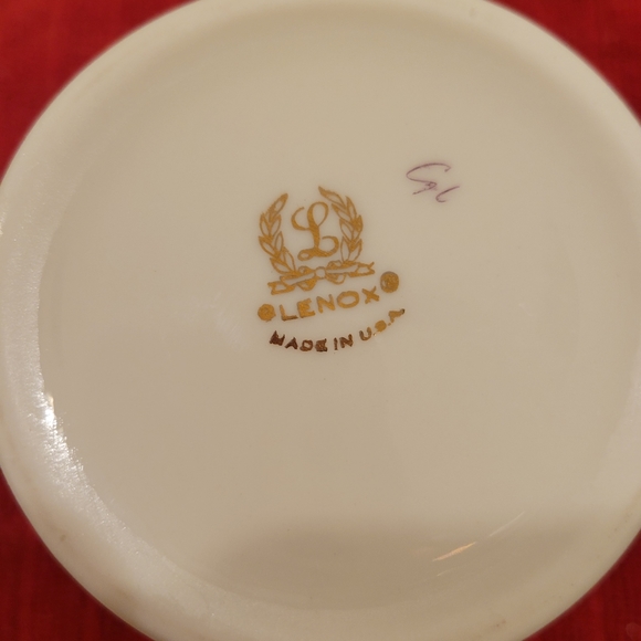 Lenox Snowflake Candle Holder - Picture 2 of 6